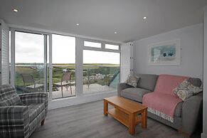 Mawgan Porth Apartments