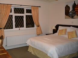 Oliver Twist Country Inn