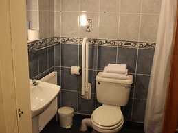 Oliver Twist Country Inn