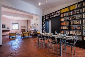 Santo Spirito Apartment