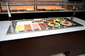 Breeze Boutique Hotel