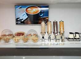 Breeze Boutique Hotel