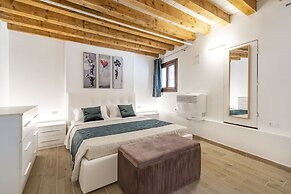 Preziosa palace Apartments