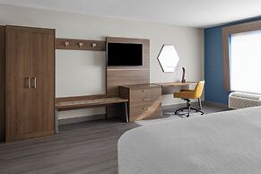 Holiday Inn Express & Suites Mt Sterling North by IHG