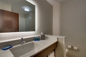 Holiday Inn Express & Suites Mt Sterling North by IHG