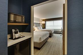Holiday Inn Express & Suites Mt Sterling North by IHG