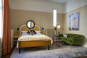 The Apartments company - The Sweet