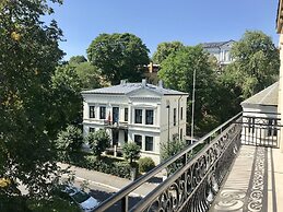 The Apartments company - The Sweet