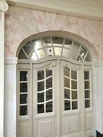 The Apartments company - The Sweet