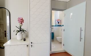 The Apartments company - The Sweet