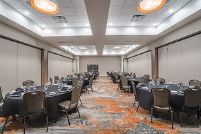 Holiday Inn & Suites Memphis Southeast-Germantown by IHG