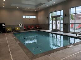 Holiday Inn & Suites Memphis Southeast-Germantown by IHG