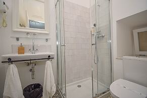 B in B Lisbon Downtown Suites