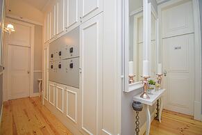 B in B Lisbon Downtown Suites