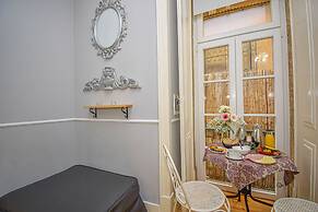 B in B Lisbon Downtown Suites