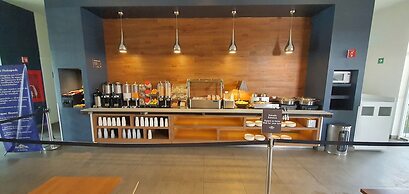 Microtel Inn & Suites by Wyndham San Luis Potosi