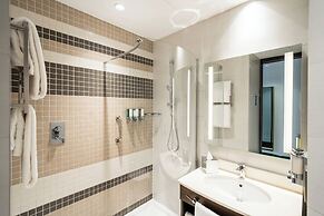 Hampton by Hilton Dubai Airport