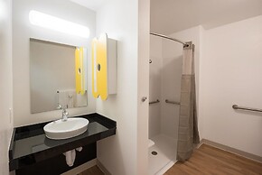 Studio 6 Mccarran, NV - Sparks - Tahoe - Reno Industrial Center