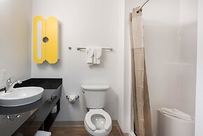 Studio 6 Mccarran, NV - Sparks - Tahoe - Reno Industrial Center