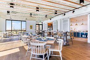 The Lodge at Gulf State Park, A Hilton Hotel