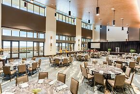 The Lodge at Gulf State Park, A Hilton Hotel