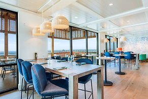 The Lodge at Gulf State Park, A Hilton Hotel