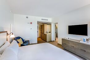 The Lodge at Gulf State Park, A Hilton Hotel