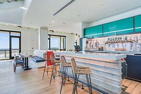 The Lodge at Gulf State Park, A Hilton Hotel