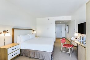 The Lodge at Gulf State Park, A Hilton Hotel