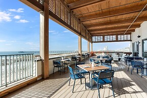 The Lodge at Gulf State Park, A Hilton Hotel