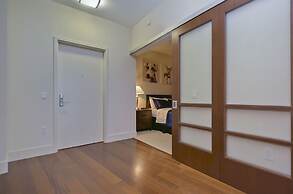 NEW Two bedroom condo in Channelside Tam