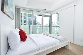 Downtown Toronto Condo near Scotiabank Arena