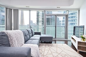 Downtown Toronto Condo near Scotiabank Arena