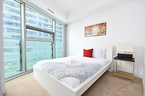 Downtown Toronto Condo near Scotiabank Arena