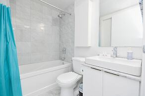 Downtown Toronto Condo near Scotiabank Arena