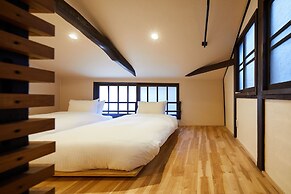 Mibuhanabusa-an by YADORU KYOTO HANARE