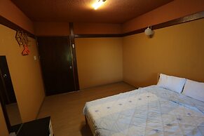 Gomangnan Dol Pension