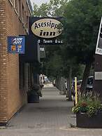 Asessippi Inn