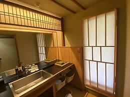 Wakamatsu HakoneYugawara