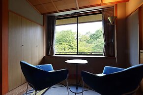 Nanzenji sando KIKUSUI