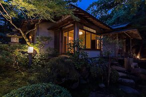 Nanzenji sando KIKUSUI