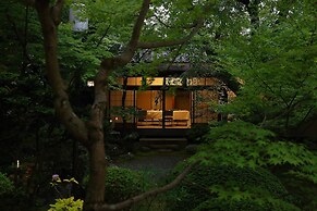 Nanzenji sando KIKUSUI