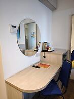 Alamis City Kuala Lumpur (Formerly EDC Hotel Kuala Lumpur)