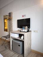 Alamis City Kuala Lumpur (Formerly EDC Hotel Kuala Lumpur)