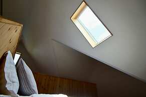 Jeju Herb Pension Oz