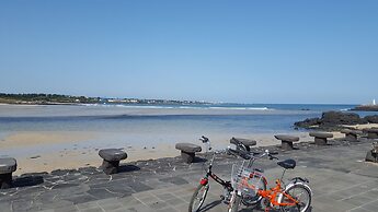 Jeju Herb Pension Oz