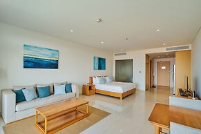 Luxury Apartment in 5 Stars Resort