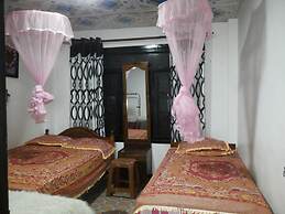 White Home
