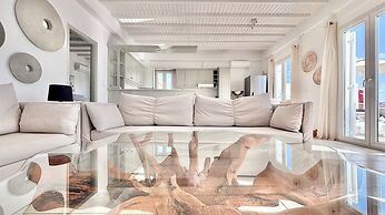 Amperian Mykonos Suites & Villas