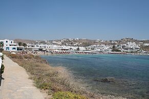 Amperian Mykonos Suites & Villas